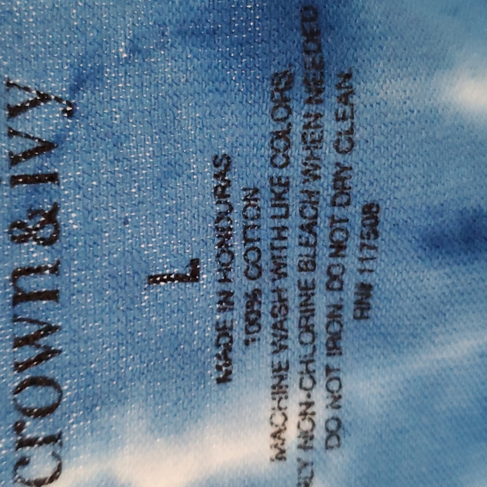 Crown & Ivy tank top - Picture 4 of 5